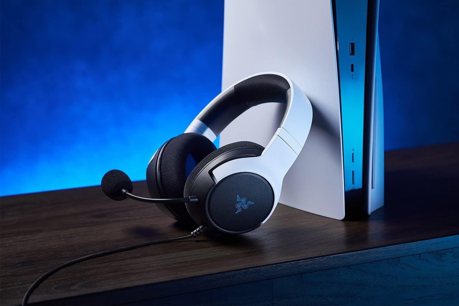 Razer Kaira HyperSpeed PlayStation Licensed Gaming Headset Dual Wireless Stereo for PS PC Mobile White