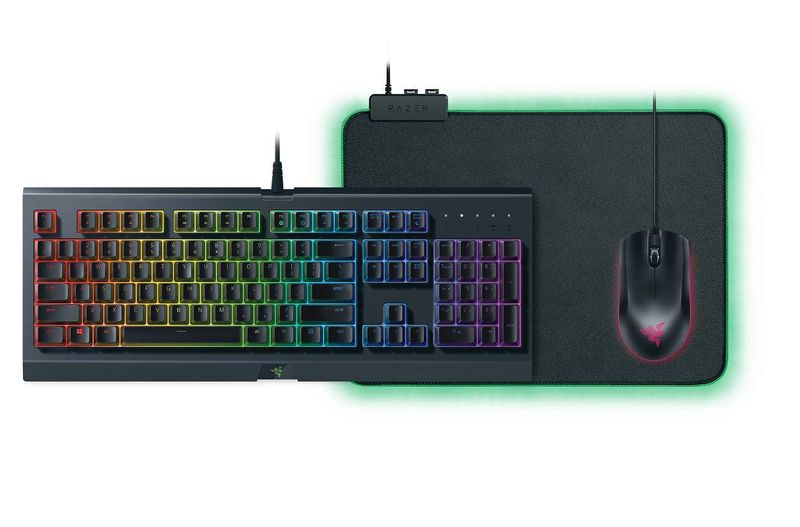 Razer Holiday Gaming Bundle Chroma Cynosa + Abyssus Essential + Goliathus NO-Layout